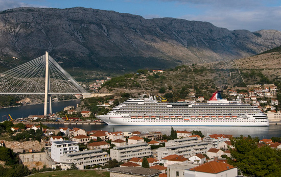 The new Carnival Dream in port in Dubrovnik, Croatia, Oct. 2009. Photo by Andy Newman